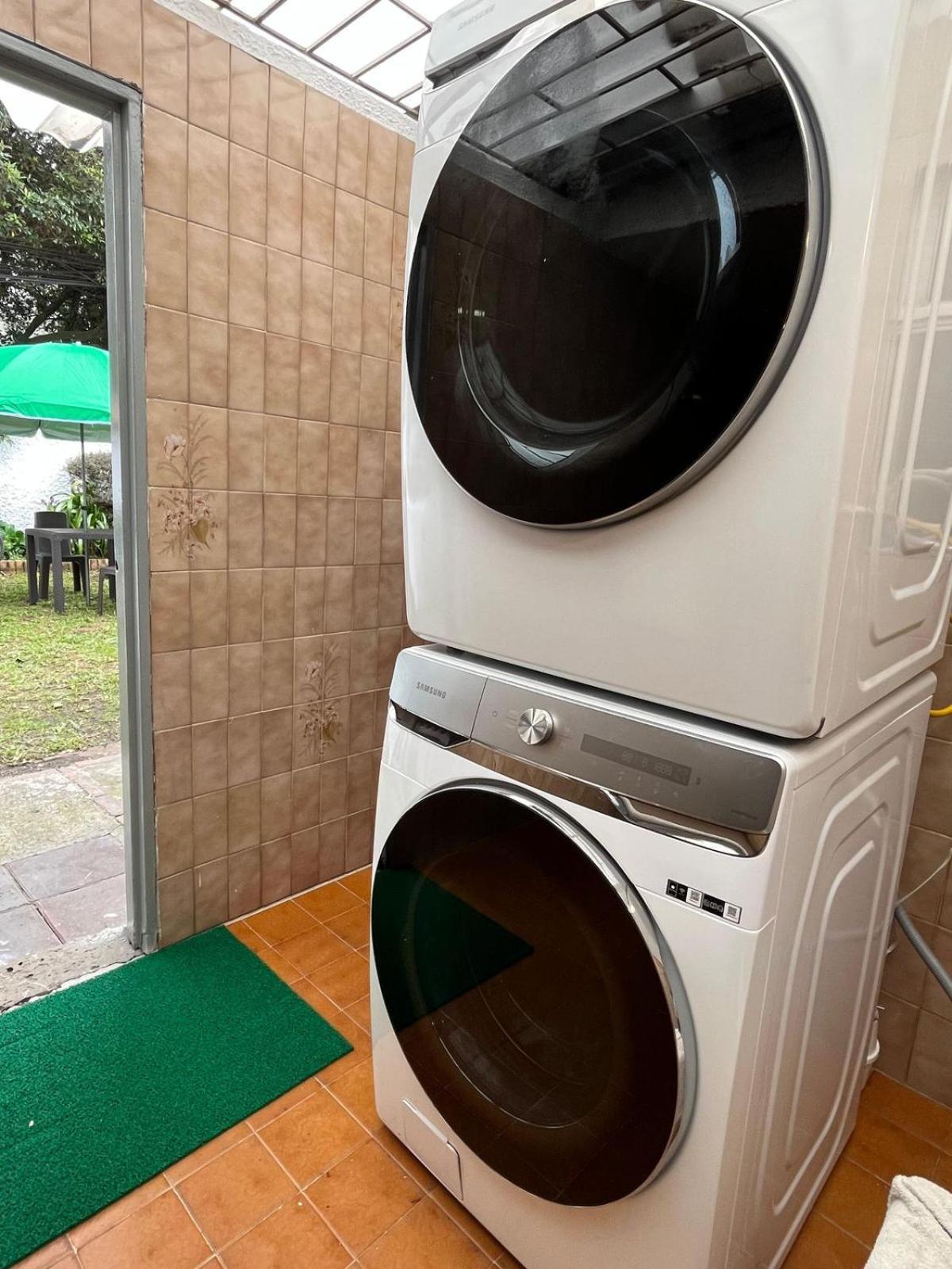 Privatunterkunft Casa De Huespedes Pontevedra - 1 Cuadruple, Y 2 Dobles, Cerca A La Clinica Shaio, Pontevedra Bogotá